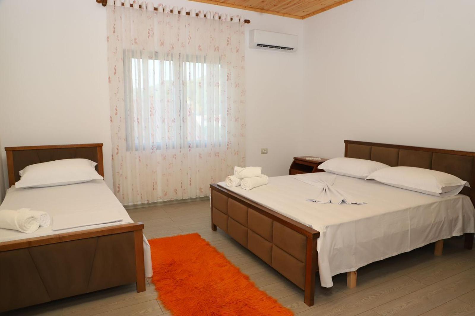 בראט Georgemishel Guest House מראה חיצוני תמונה