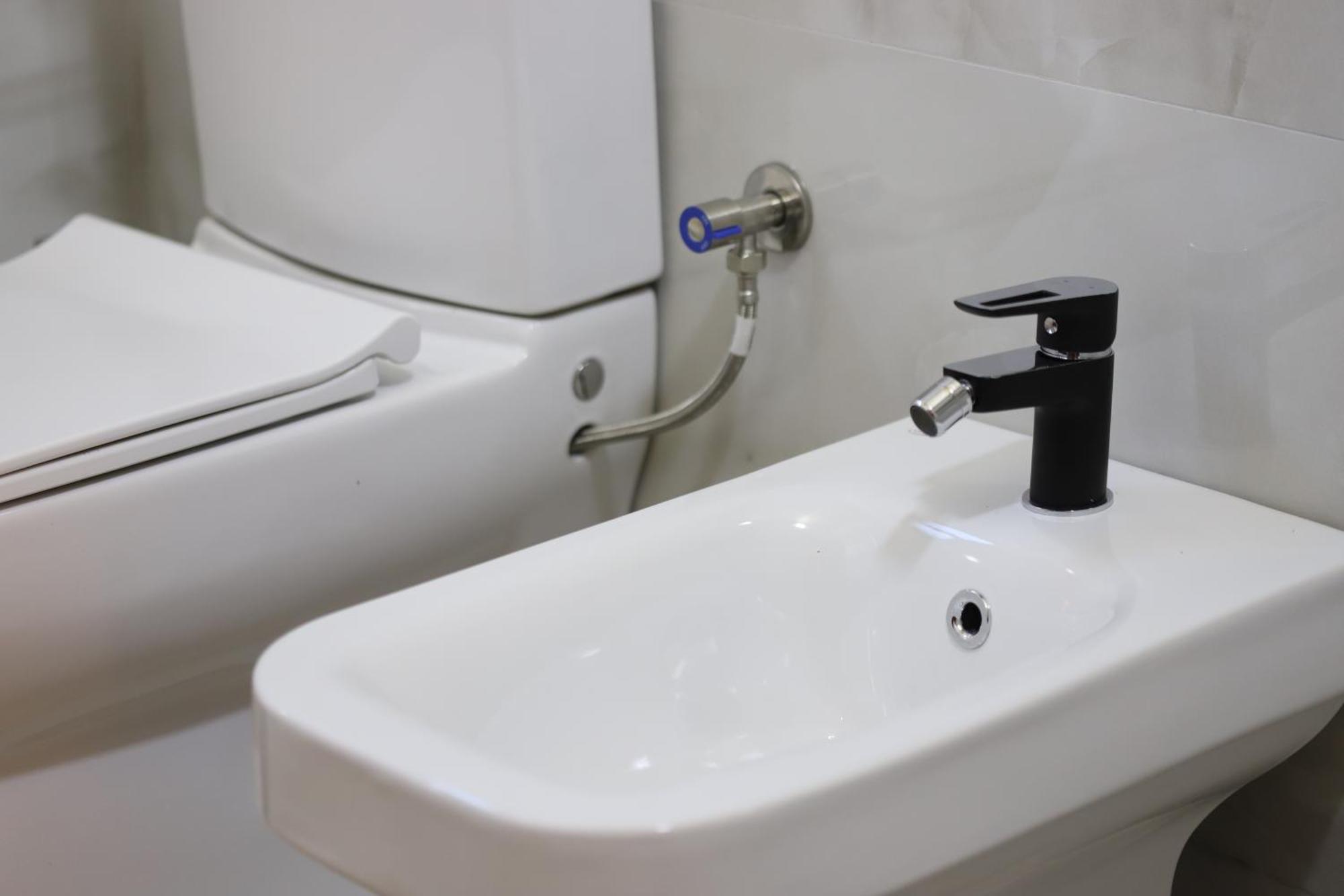 בראט Georgemishel Guest House מראה חיצוני תמונה