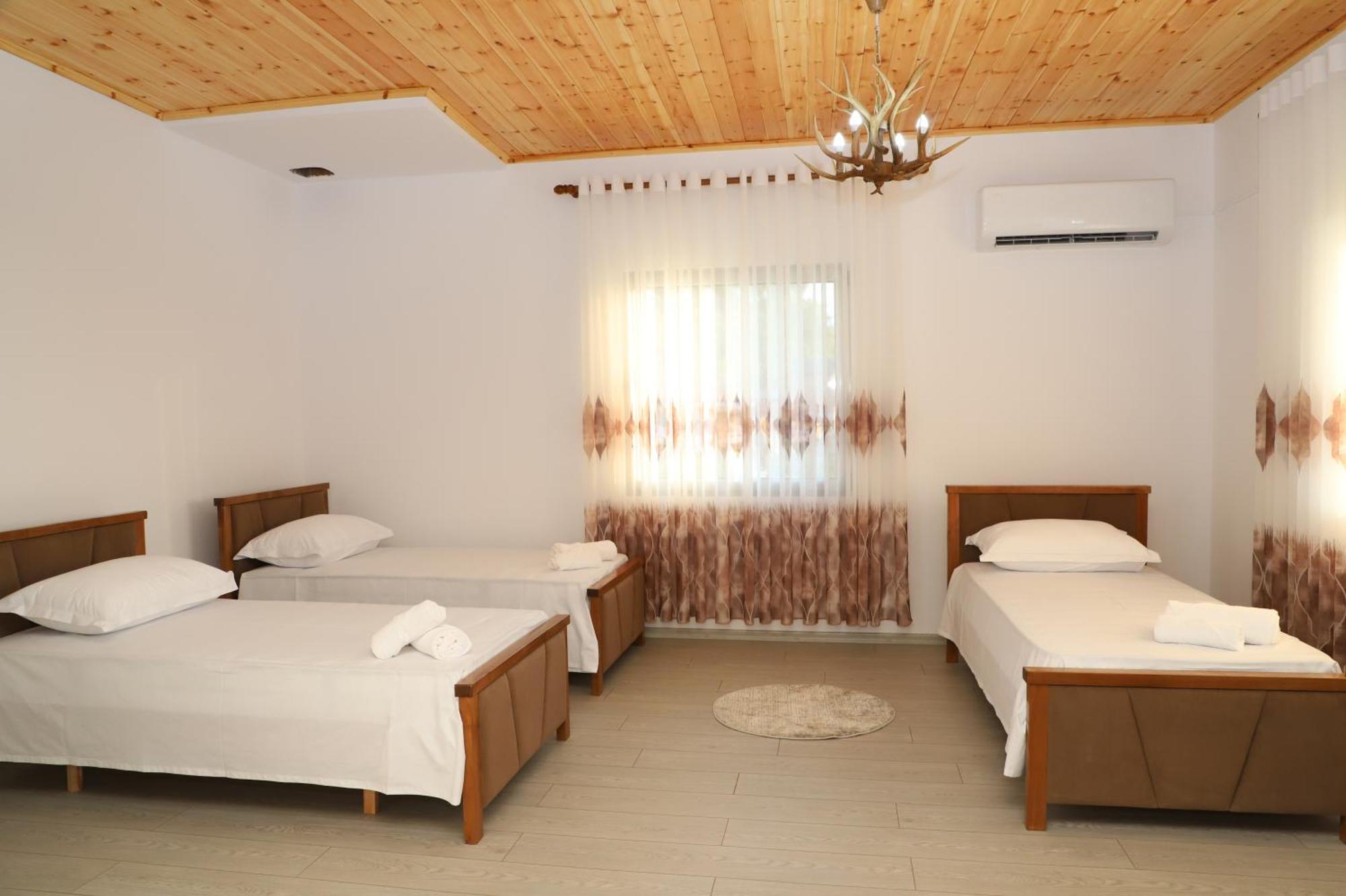 בראט Georgemishel Guest House מראה חיצוני תמונה