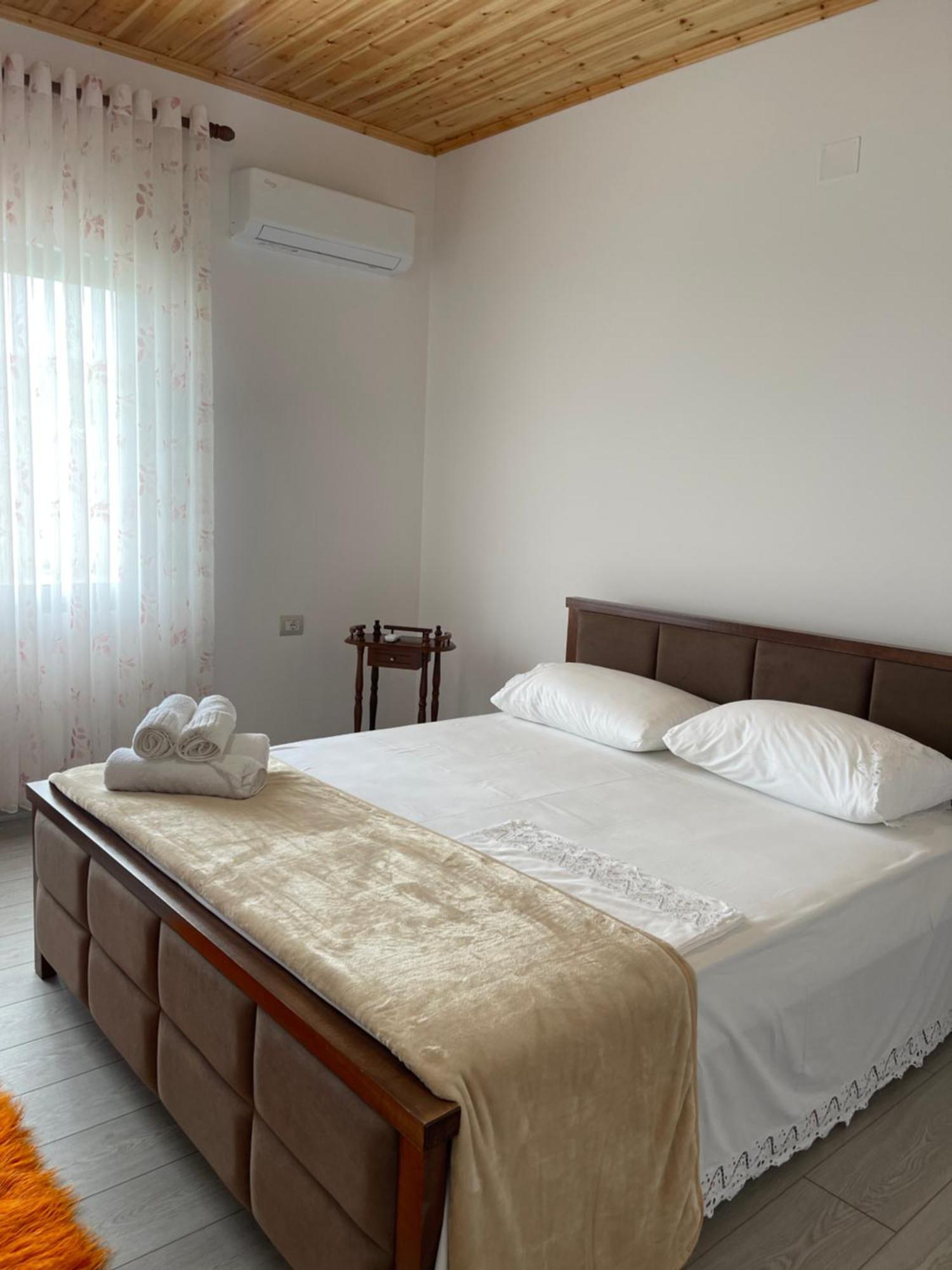 בראט Georgemishel Guest House מראה חיצוני תמונה