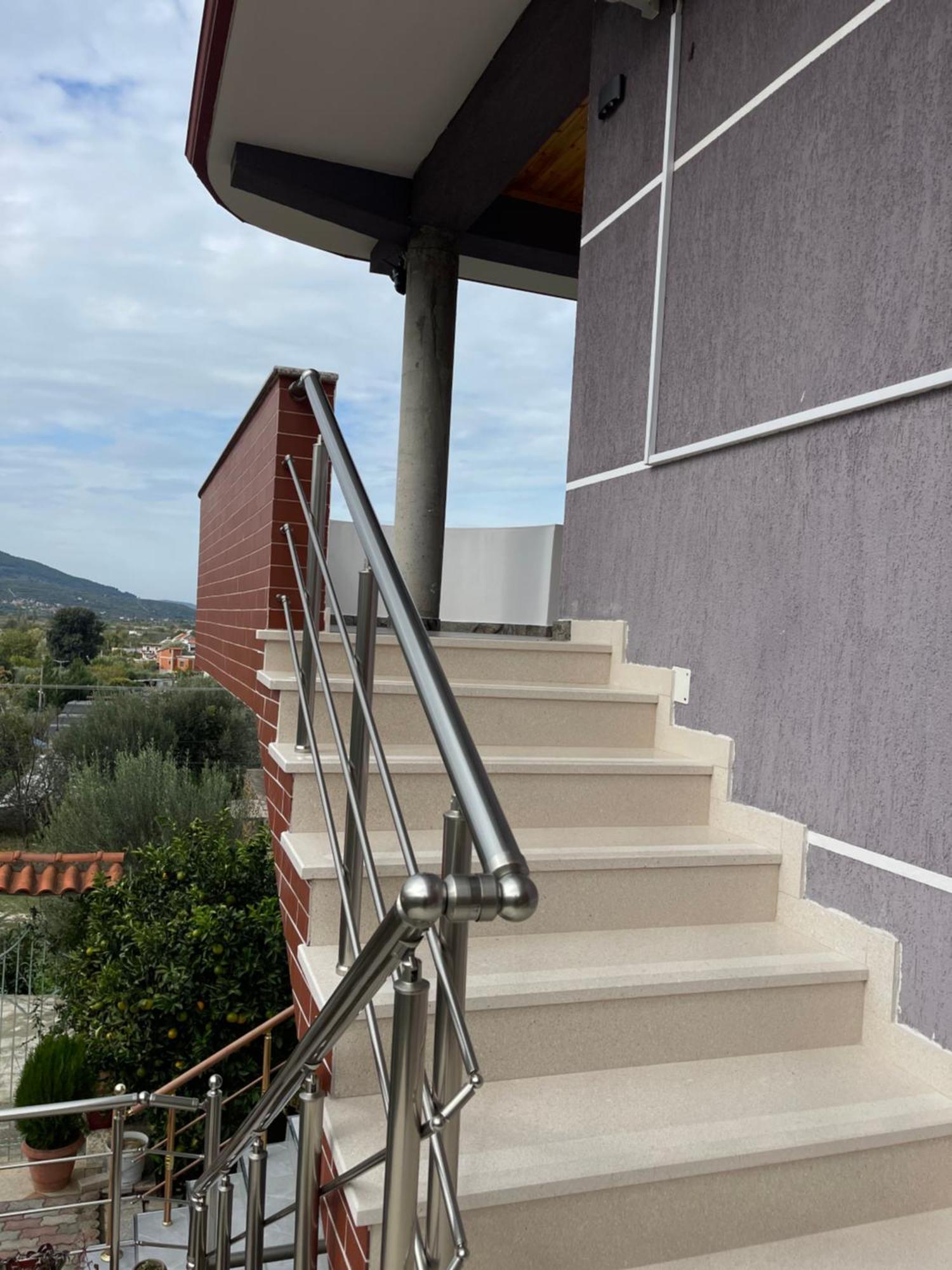 בראט Georgemishel Guest House מראה חיצוני תמונה